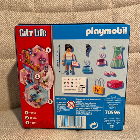 Playmobil CityLife Shopping playset #70596. New item for ages 5-12. - Picture 2 of 4